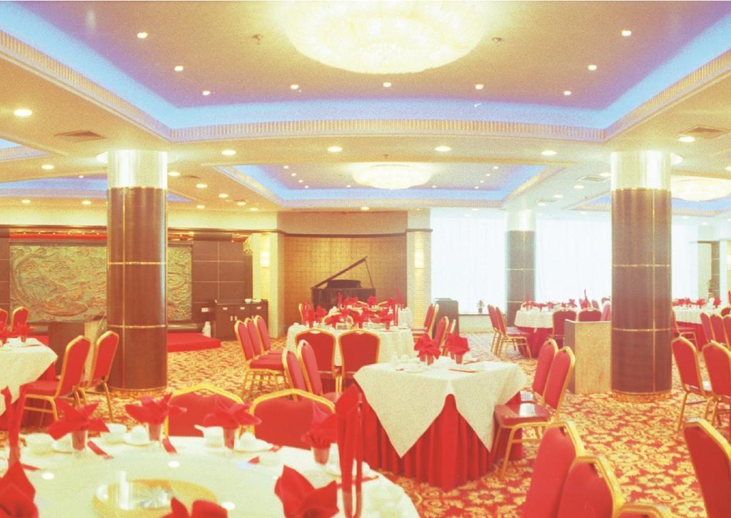 Datong Hongqi Grand Hotel Exterior foto
